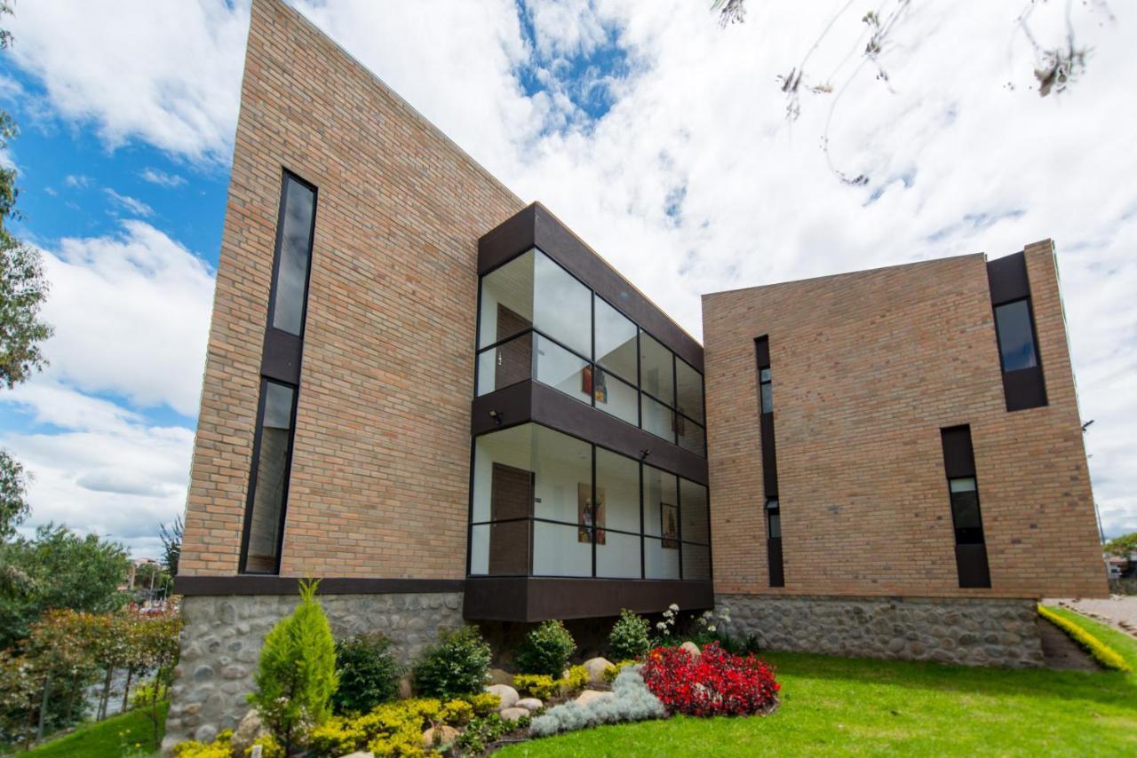 Hotel & Suites En Cuenca, Venue Batan Exterior photo